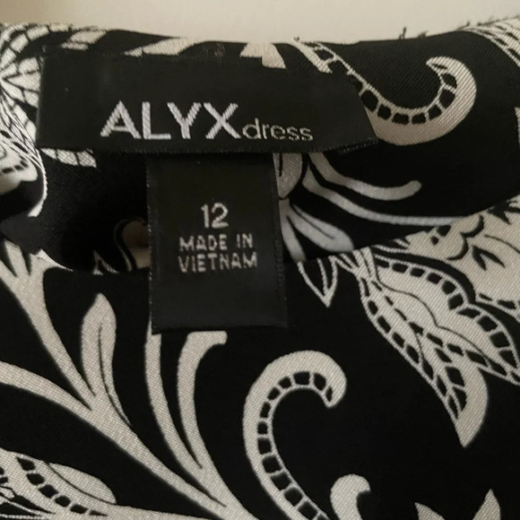 Alyx Black and White Floral Dress  Size 12 - Picture 5 of 8